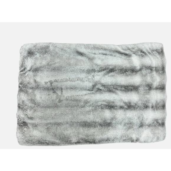 ONE SINLE FRYE Faux Fur Gray Pillow Case Sham King Channel Stripe | Only One - Picture 2 of 4